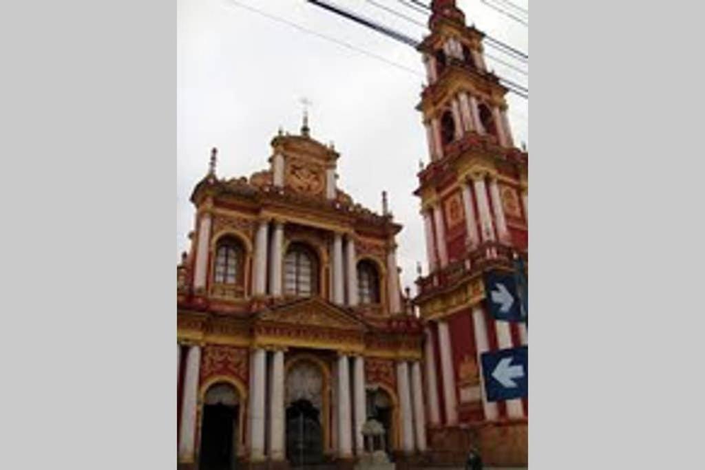Casa Colonial En Salta Nueva Y Antigua Leilighet Eksteriør bilde